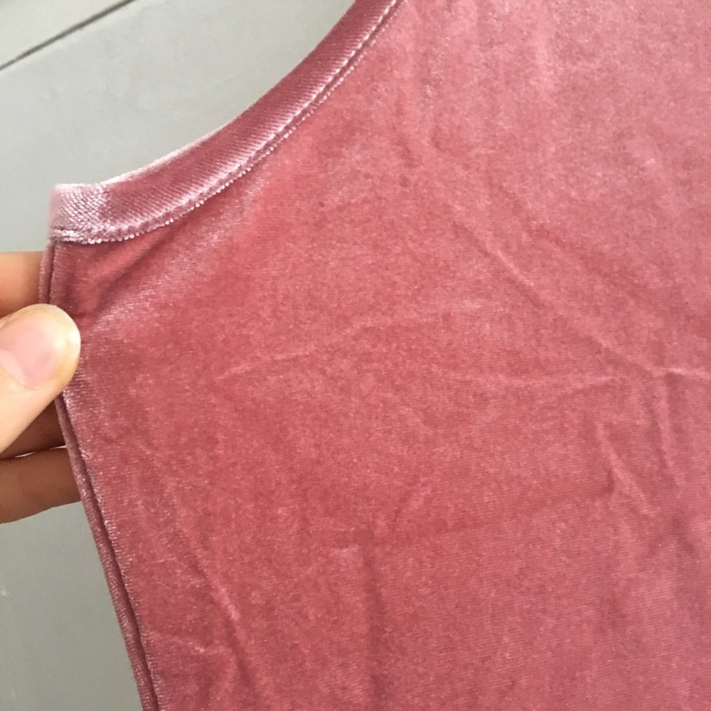 Missguided pink velvet dress - Picture 3 of 5